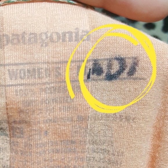 PATAGONIA tank top Size M - Picture 8 of 8